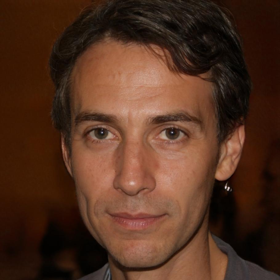 Данияр Касымов